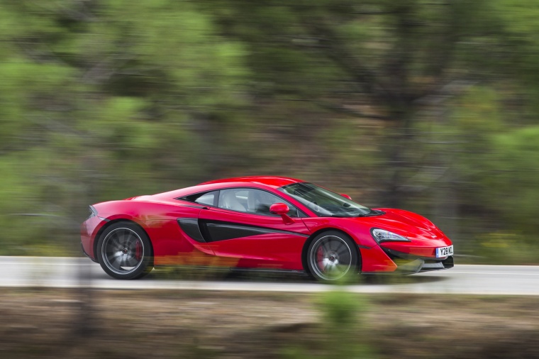 2016 McLaren 570S Coupe Picture