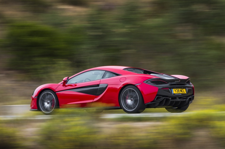 2016 McLaren 570S Coupe Picture