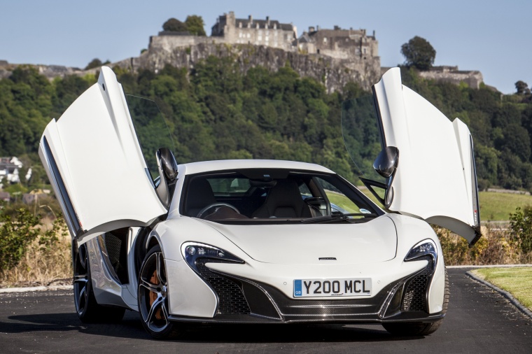 2015 McLaren 650S Coupe with doors open Picture