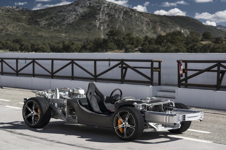 2016 McLaren 650S Coupe Technology Picture