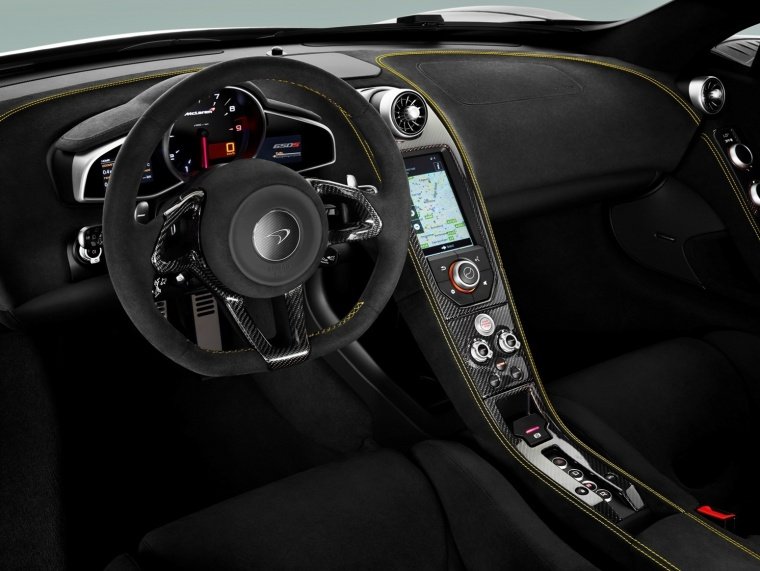 2016 McLaren 650S Coupe Cockpit Picture