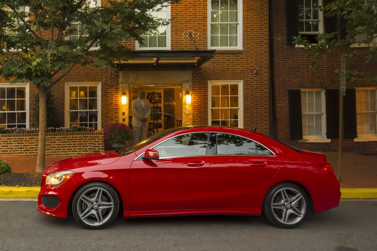 2014 Mercedes-Benz CLA250 Picture