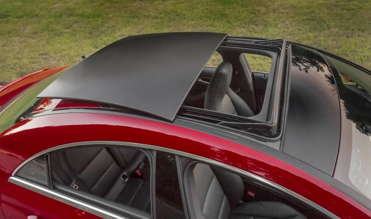 2014 Mercedes-Benz CLA250 Sunroof Picture