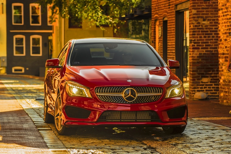 2015 Mercedes-Benz CLA250 Picture