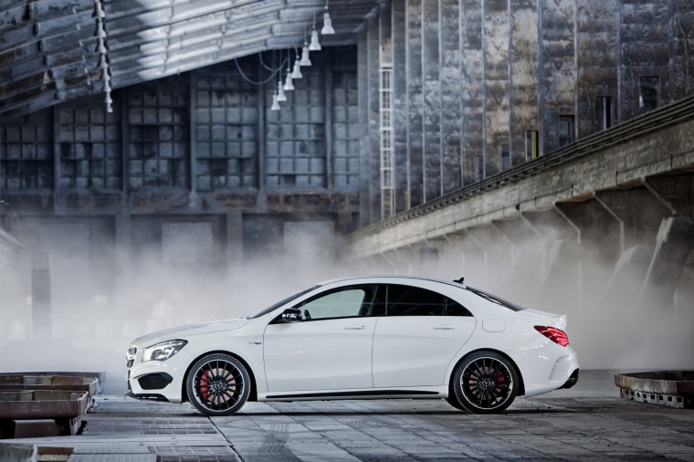 2015 Mercedes-Benz CLA45 AMG Picture