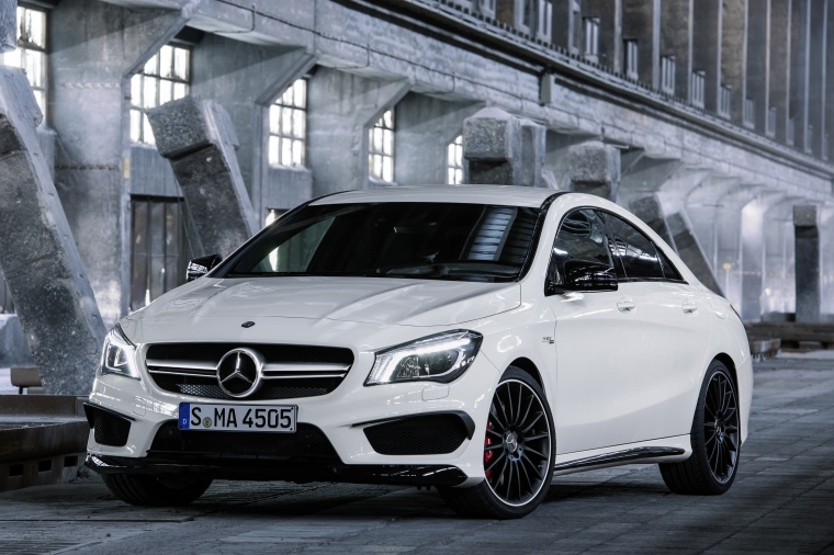 2016 Mercedes-Benz CLA45 AMG Picture