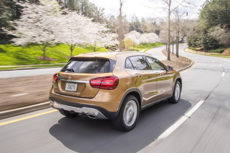 2020 Mercedes-Benz GLA 250 4MATIC Picture