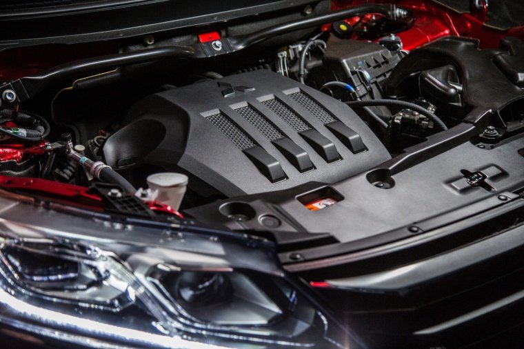 2019 Mitsubishi Eclipse Cross SEL S-AWC 1.5-liter 4-cylinder turbocharged Engine Picture