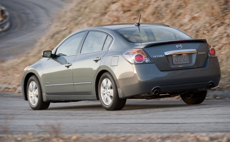 2010 Nissan Altima Hybrid Picture