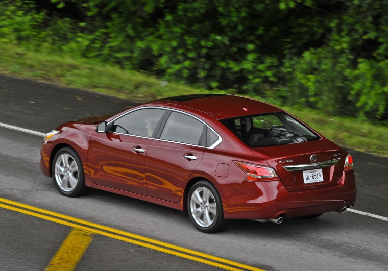 2014 Nissan Altima Sedan 3.5 SL Picture