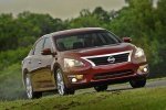 Picture of 2014 Nissan Altima Sedan 3.5 SL in Cayenne Red Metallic