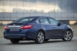 Picture of 2017 Nissan Altima SR in Deep Blue Pearl