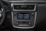Picture of 2018 Nissan Altima SR Center Stack
