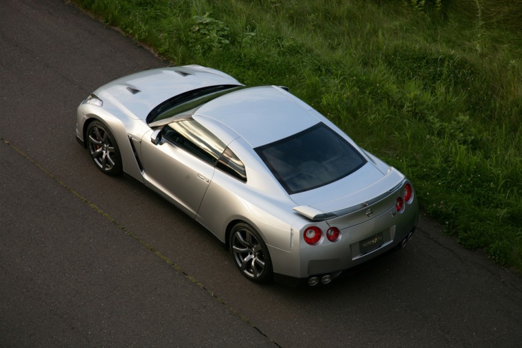 2011 Nissan GT-R Coupe Picture