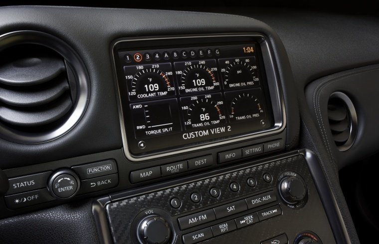 2012 Nissan GT-R Coupe Dashboard Screen Picture