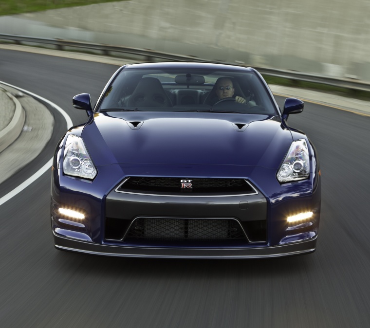 2012 Nissan GT-R Coupe Picture