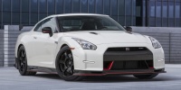 2015 Nissan GT-R Pictures