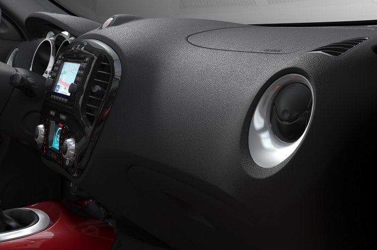 2012 Nissan Juke Dashboard Picture