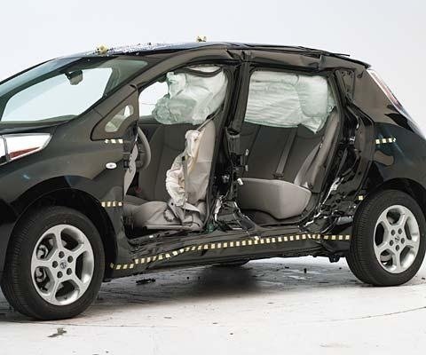 2012 Nissan Leaf IIHS Side Impact Crash Test Picture