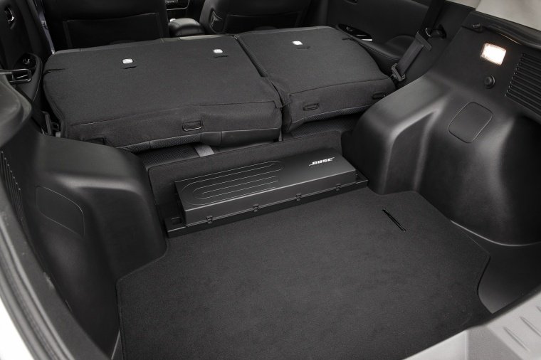 2014 Nissan Leaf Trunk Picture