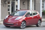 Picture of 2014 Nissan Leaf in Cayenne Red