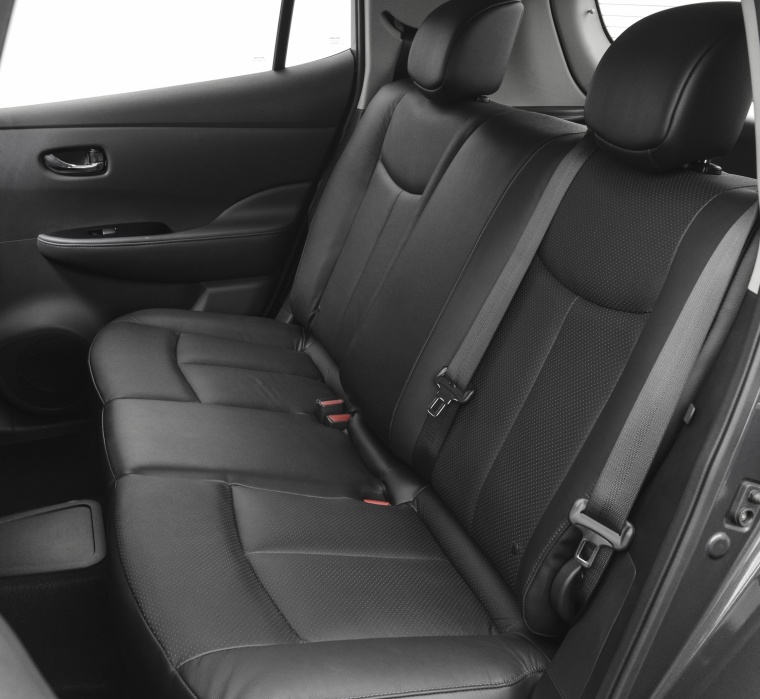 2015 Nissan Leaf Rear Seats Picture