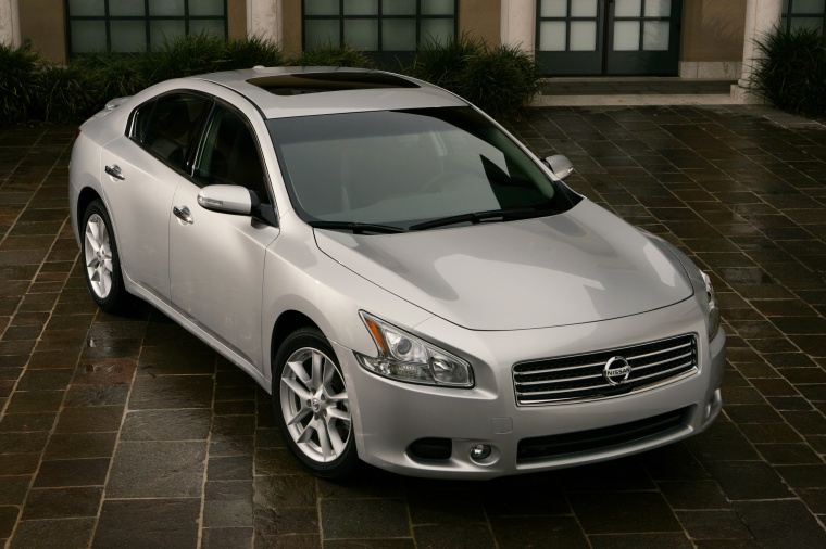 2011 Nissan Maxima Picture