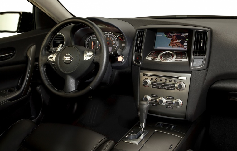 2012 Nissan Maxima Interior Picture