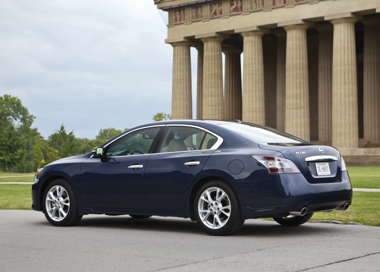 2012 Nissan Maxima Picture