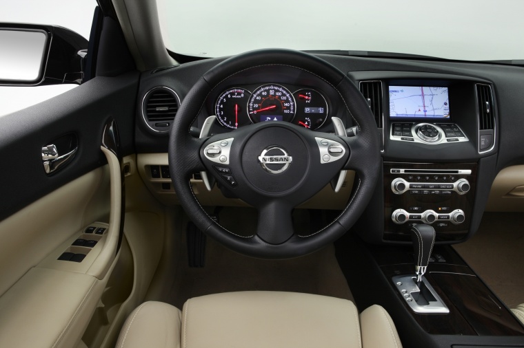 2012 Nissan Maxima Cockpit Picture