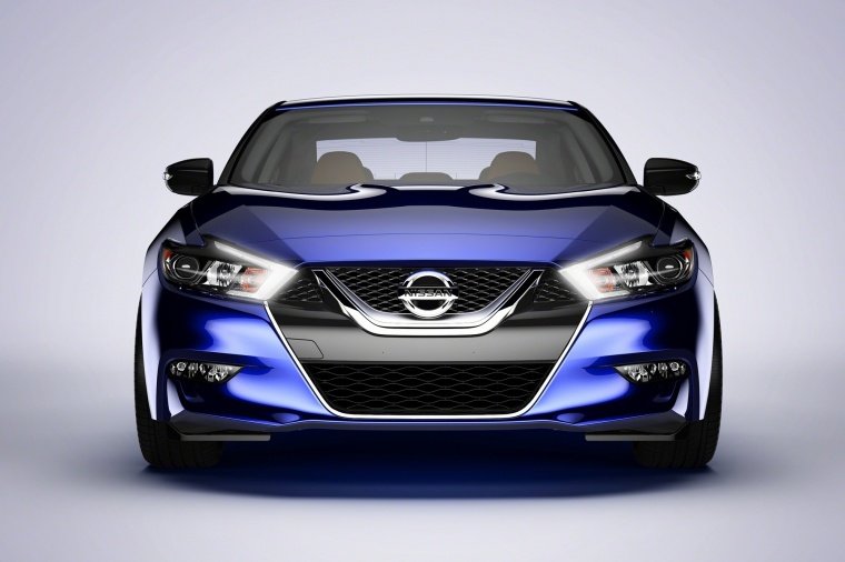2016 Nissan Maxima SR Sedan Picture