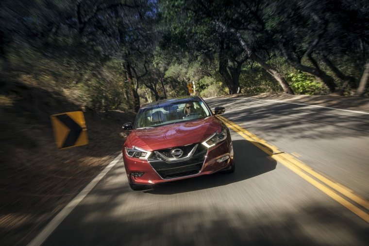 2016 Nissan Maxima Platinum Sedan Picture