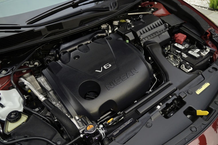 2016 Nissan Maxima Platinum Sedan 3.5-liter V6 Engine Picture