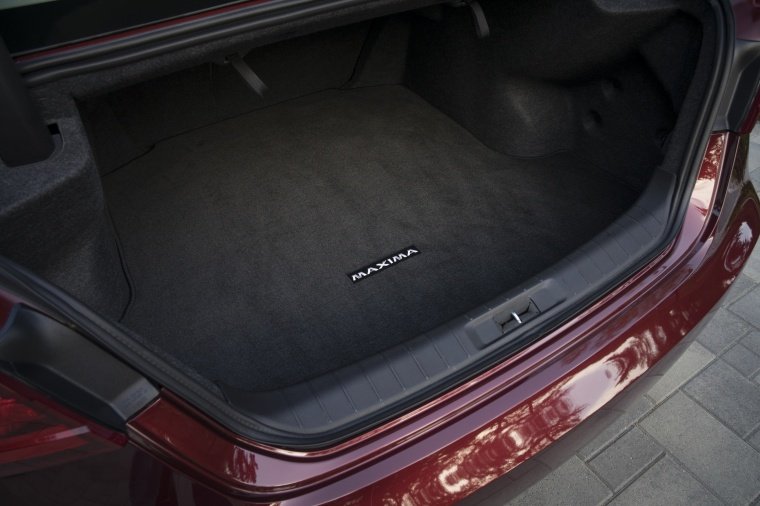 2016 Nissan Maxima Platinum Sedan Trunk Picture