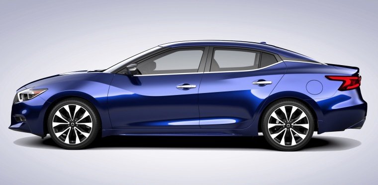 2017 Nissan Maxima SR Sedan Picture