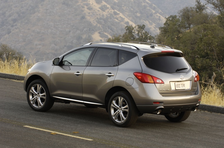 2010 Nissan Murano LE AWD Picture