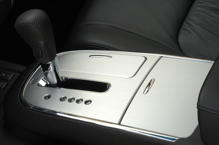 2011 Nissan Murano Gear Lever Picture