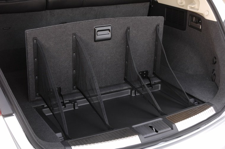 2011 Nissan Murano Trunk Picture