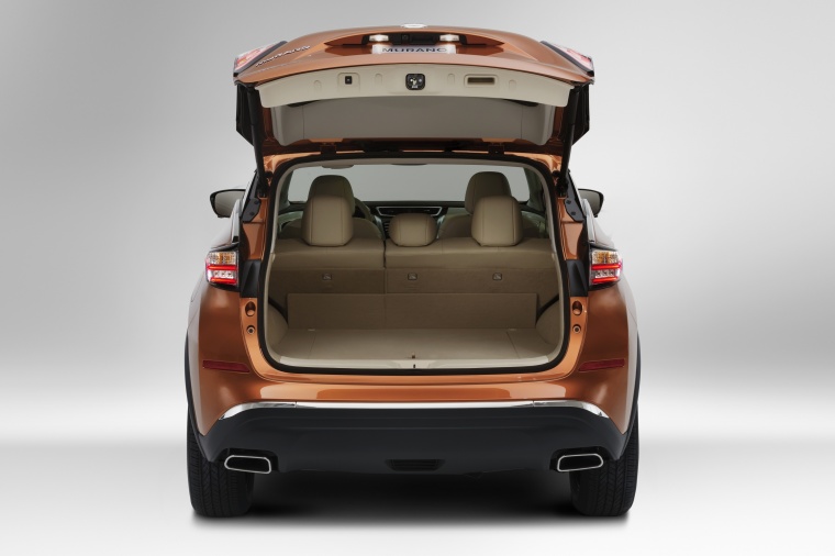 2018 Nissan Murano Trunk Picture