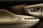 Picture of 2019 Nissan Murano Platinum AWD Door Panel