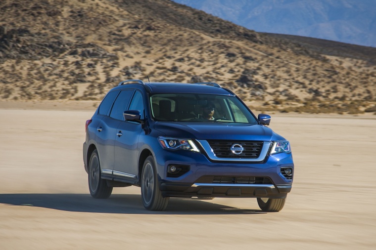 2018 Nissan Pathfinder Platinum 4WD Picture