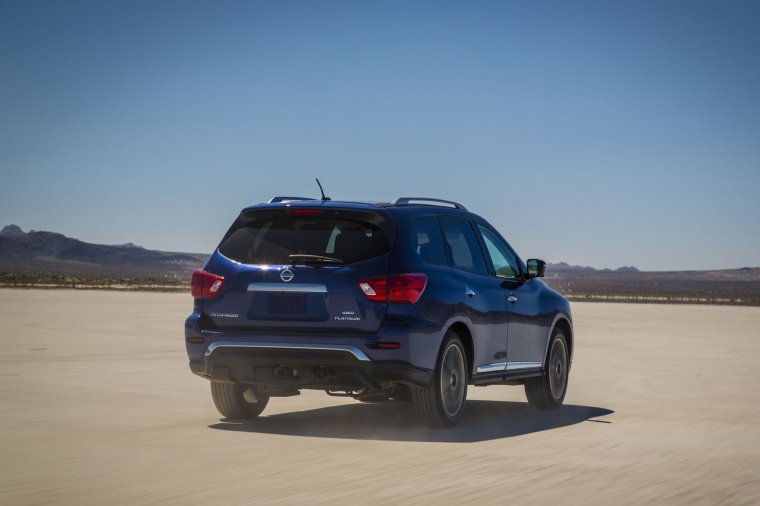 2019 Nissan Pathfinder Platinum 4WD Picture