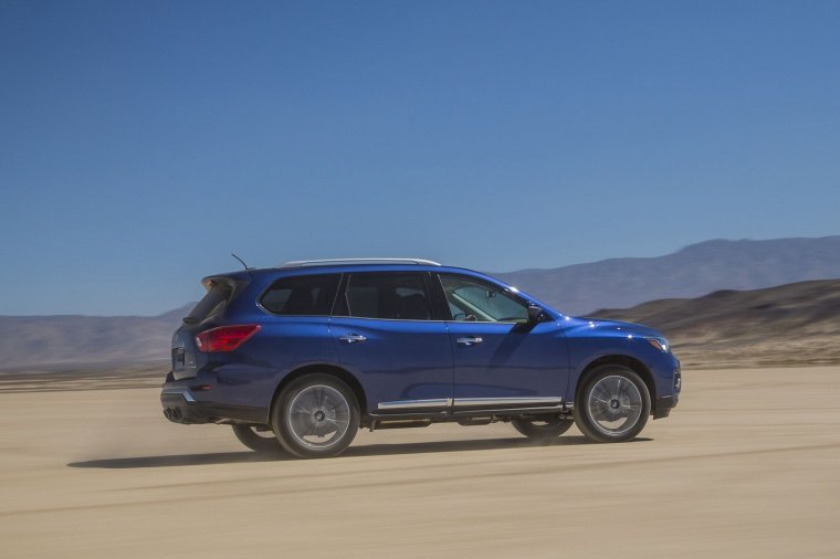 2019 Nissan Pathfinder Platinum 4WD Picture