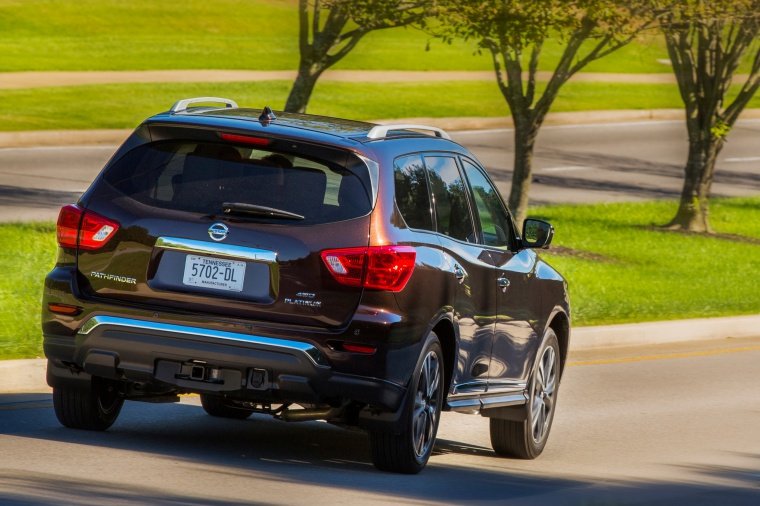 2019 Nissan Pathfinder Platinum 4WD Picture