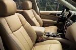 Picture of 2019 Nissan Pathfinder Platinum Front Seats