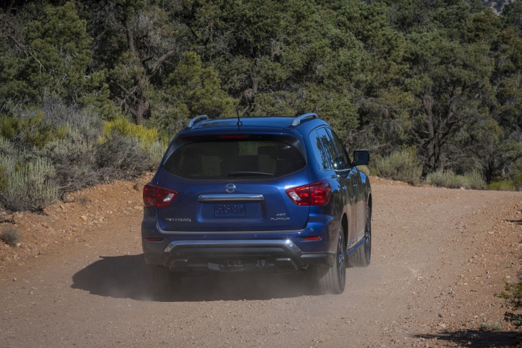 2020 Nissan Pathfinder Platinum 4WD Picture