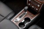 Picture of 2020 Nissan Pathfinder Platinum Center Console