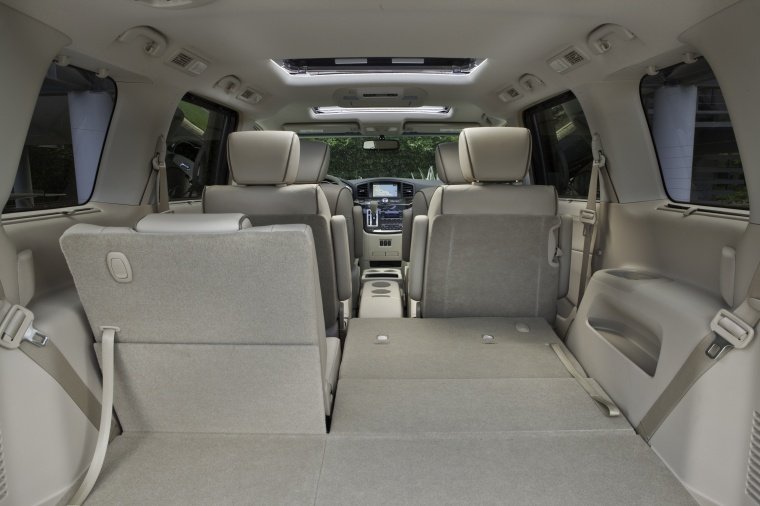 2011 Nissan Quest Trunk Picture