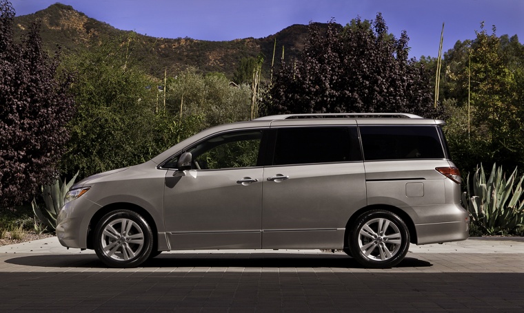 2014 Nissan Quest Picture