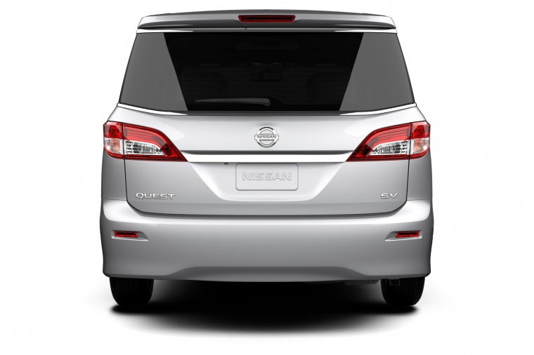 2015 Nissan Quest Picture